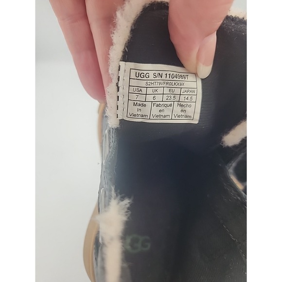 Ugg Rennon II Boots Black Size  Size 7‎ Fm1220G - Picture 9 of 11